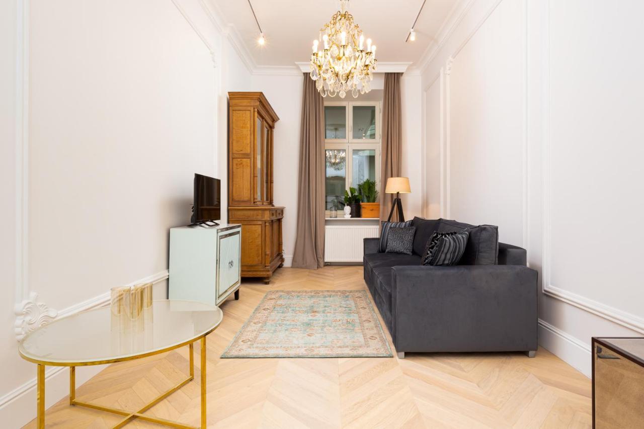 Lux Studio Kamienica Noakowskiego 16 By Noclegi Renters Варшава Екстер'єр фото